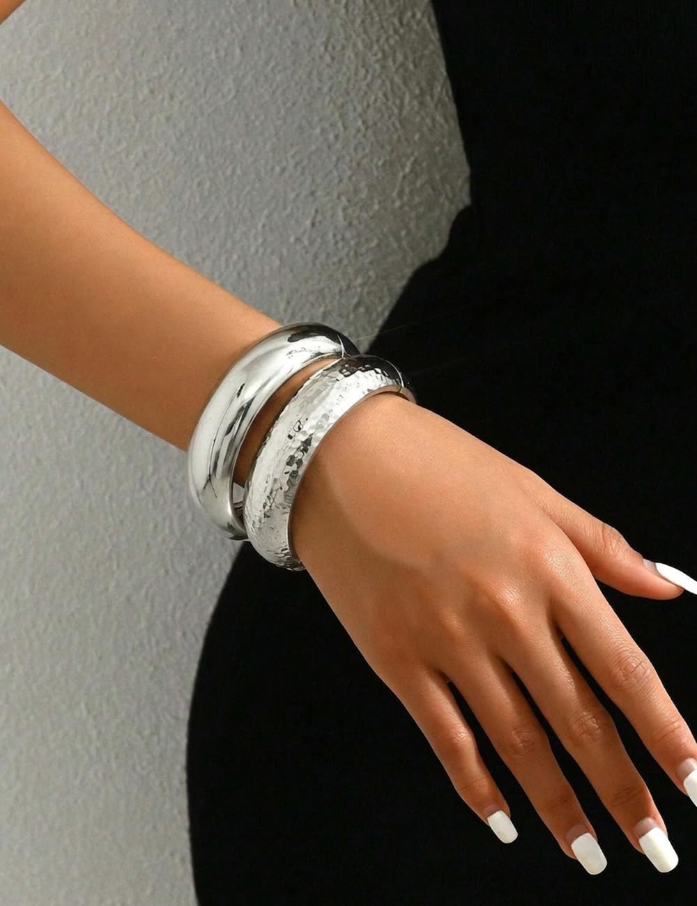 Chunky Gold Bangle Bracelets for Women, Dainty 14k Gold Plated Big Stackable Bangles Set, Trendy Statement Cuff Bracelet Stack Fashion Jewelry Gifts