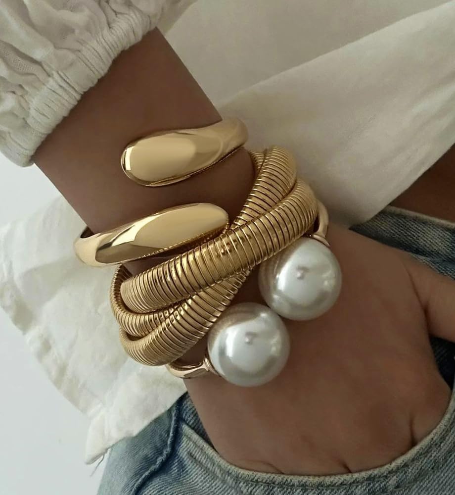 Chunky Gold Bangle Bracelets for Women, Dainty 14k Gold Plated Big Stackable Bangles Set, Trendy Statement Cuff Bracelet Stack Fashion Jewelry Gifts