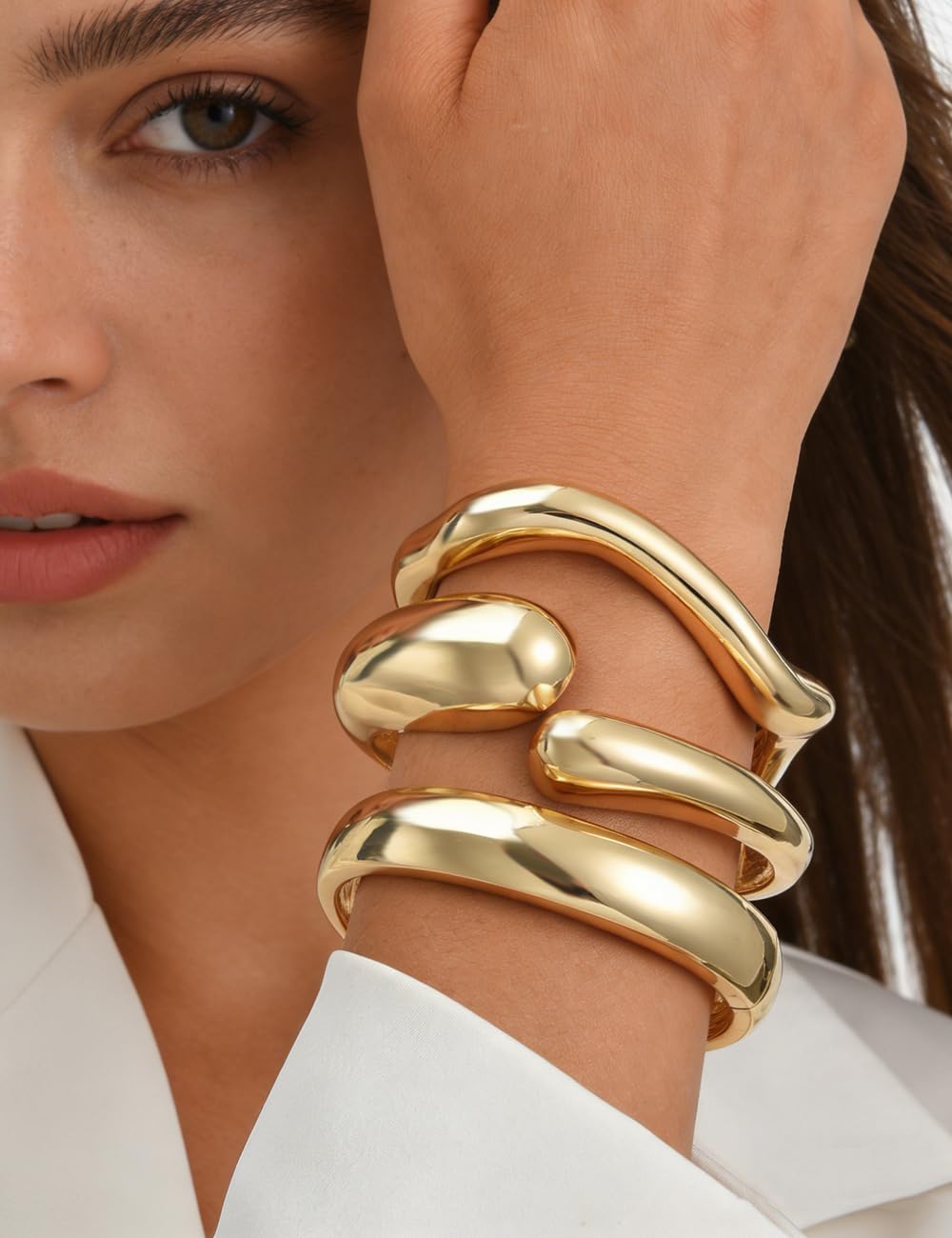 Chunky Gold Bangle Bracelets for Women, Dainty 14k Gold Plated Big Stackable Bangles Set, Trendy Statement Cuff Bracelet Stack Fashion Jewelry Gifts