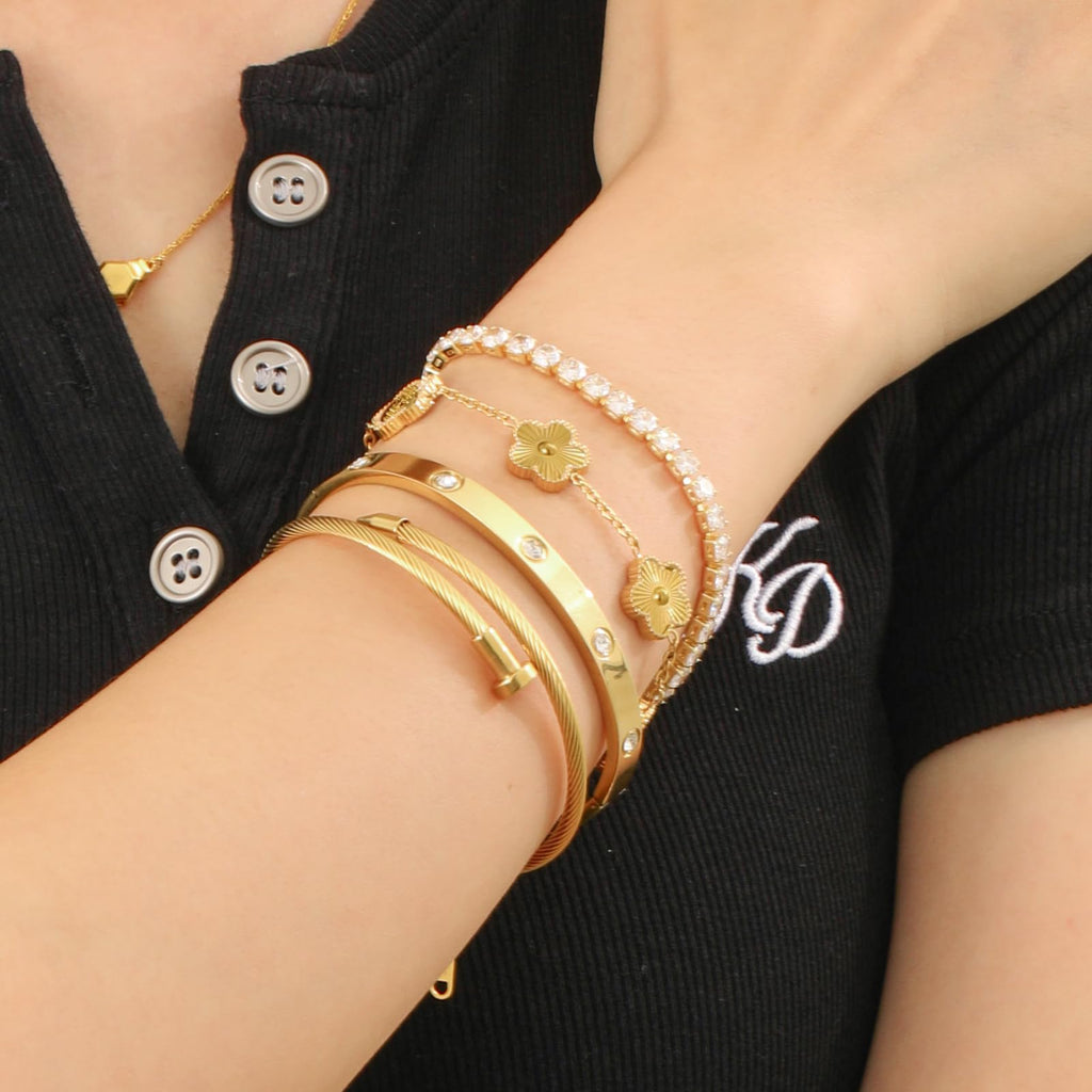 18K Gold Plated Womens Stackable Floral Bracelets Set,Twisted Cable Bangle,Trendy Jewelry,Waterproof adjustable bracelet,Christmas Birthday Gifts for Girlfriend or Mother.