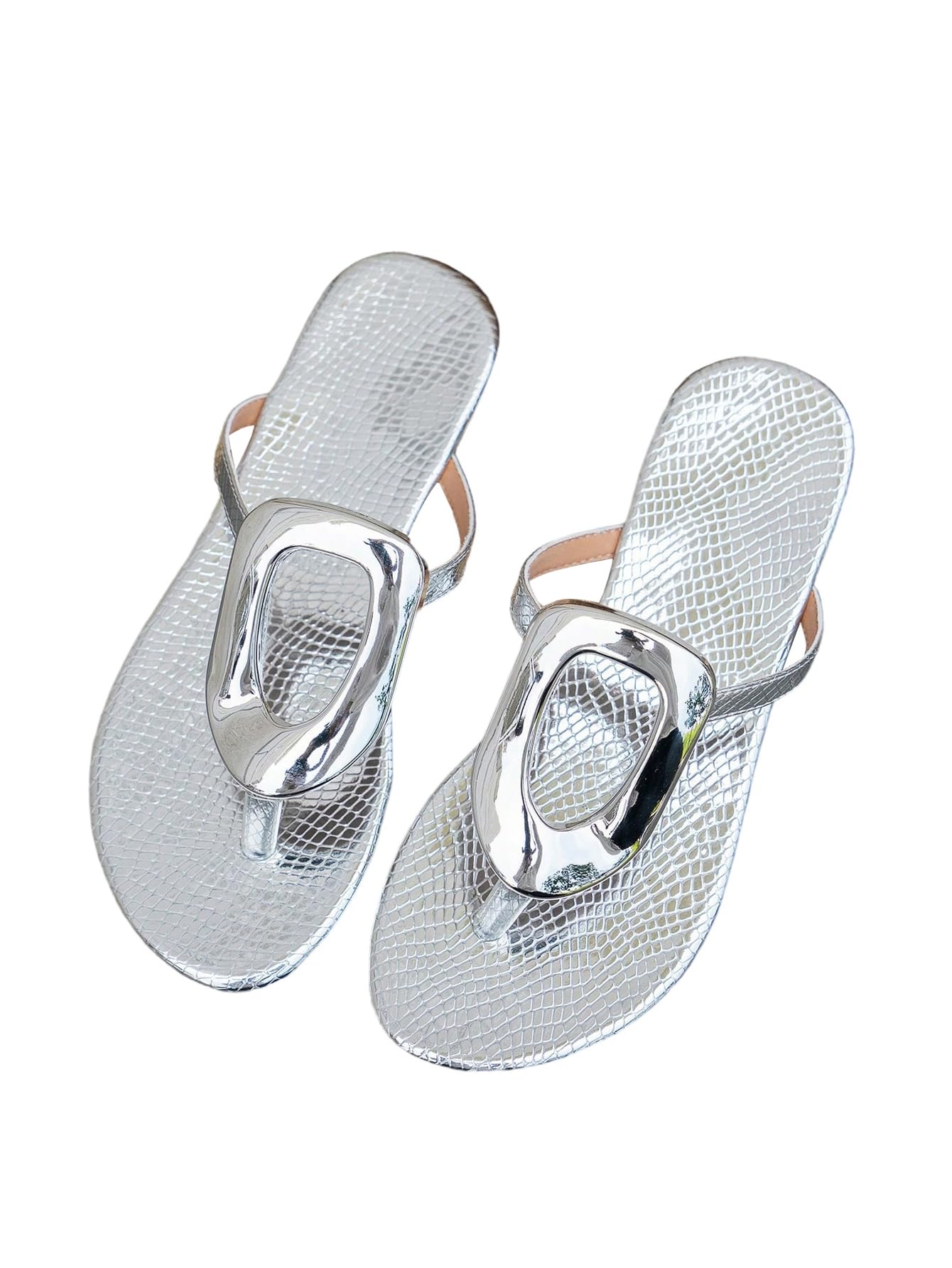 OYOANGLE Women's Metal Decor Flip Flop Thong Sandals Comfortable Slip on Flat Sandals