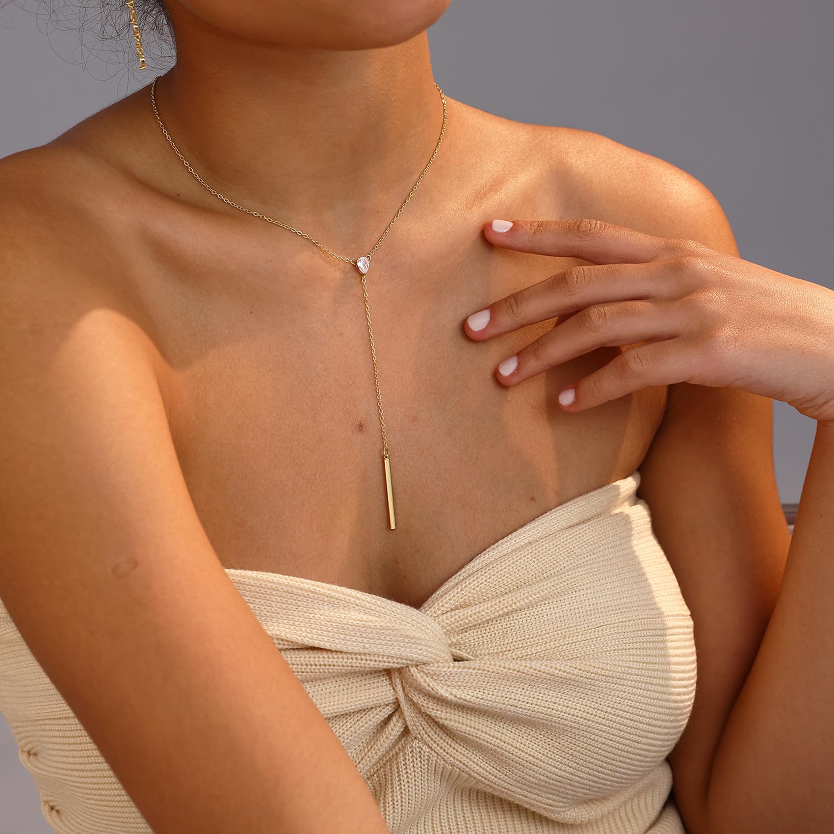 Gold Necklace for Women, Dainty Gold Long Necklaces 14k Gold Plated Prom Lariat Necklace Cute Choker Necklaces for Women Trendy Stuff Fashion Costume Gold Accessories Christmas Jewelry Gifts