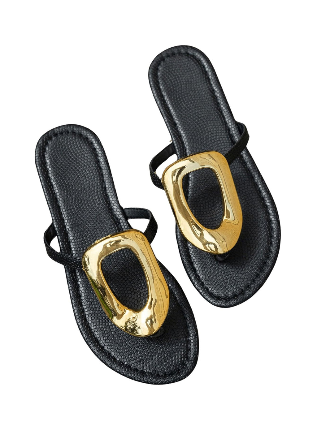 OYOANGLE Women's Metal Decor Flip Flop Thong Sandals Comfortable Slip on Flat Sandals