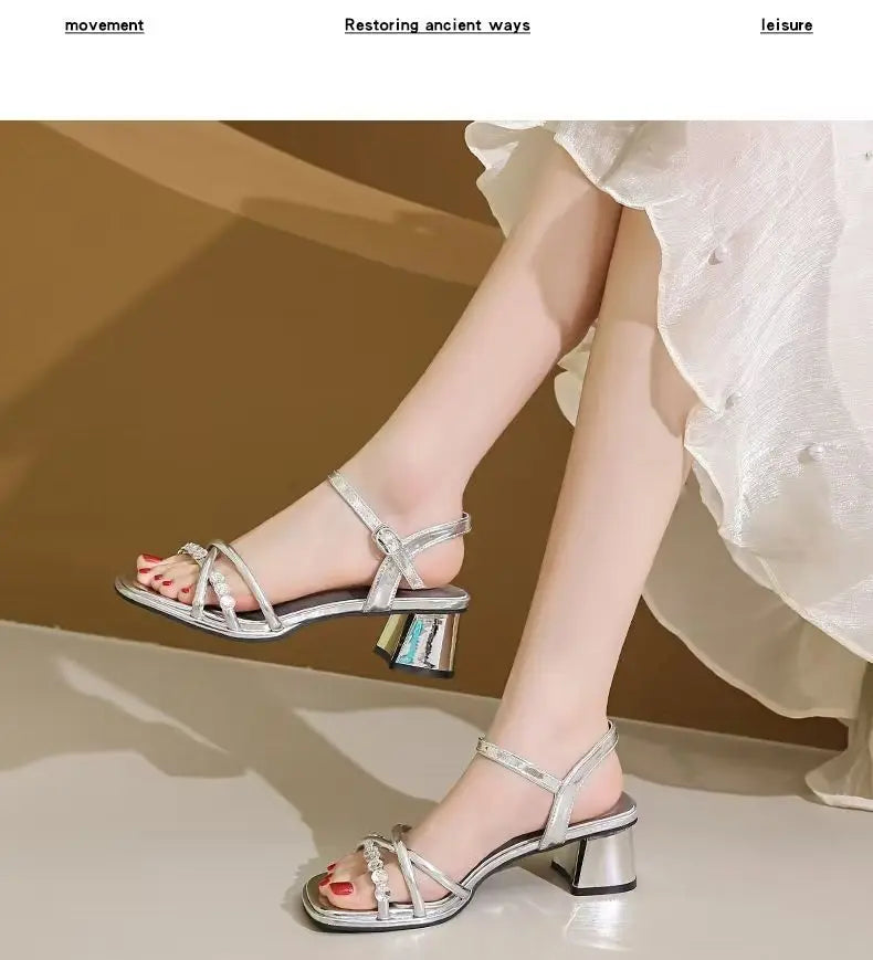 Women's versatile summer European style strappy sandals, comfortable fashion silver soft sole new chunky heel high heels