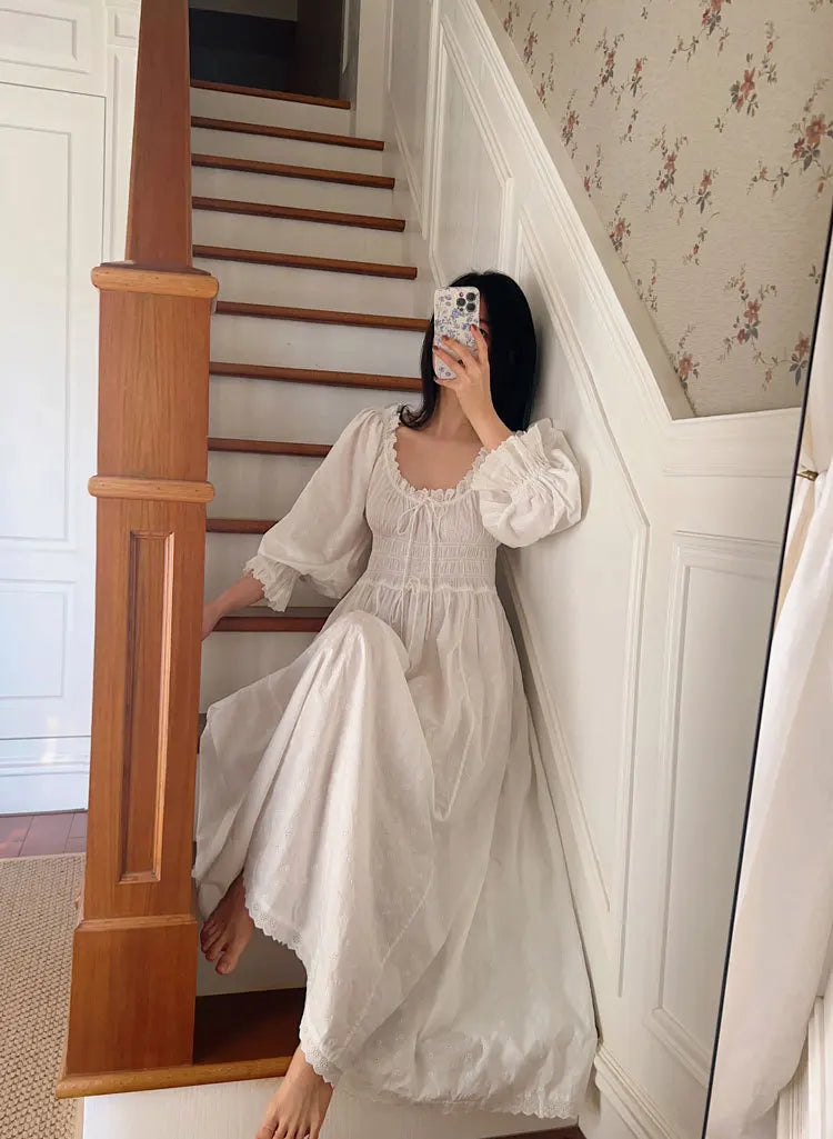 Women 100% Cotton Nightdress Embroidery French Beautiful Sleepwear Sweet Palace Retro Princess Vintage Nightgown Morning Robe