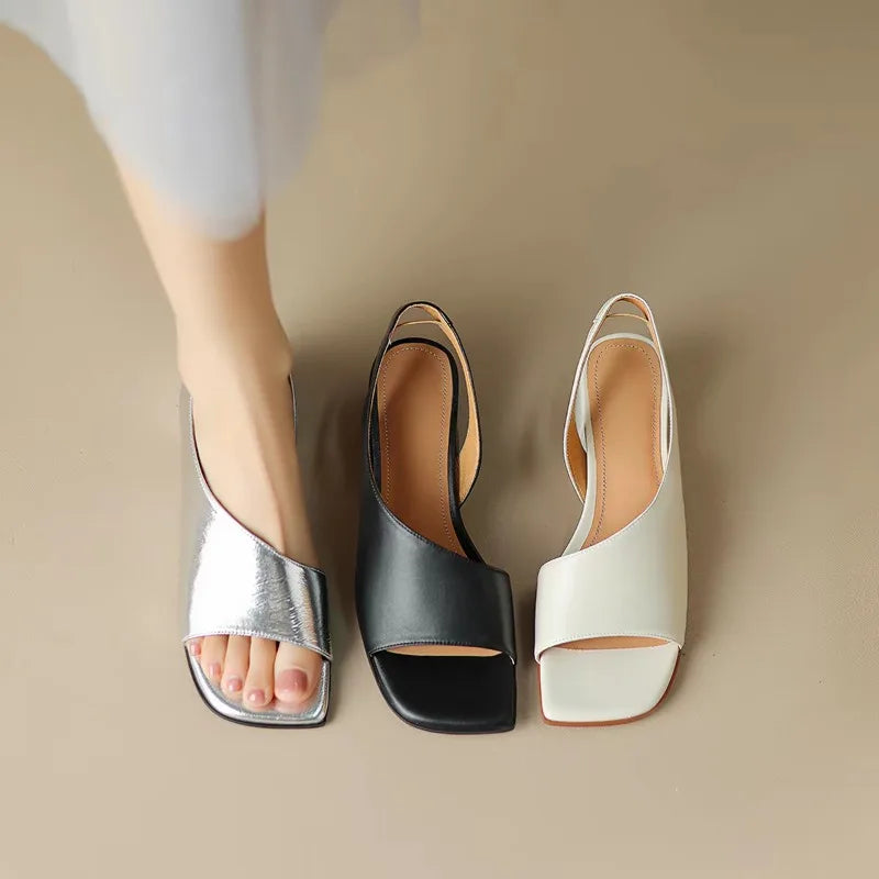 Square Toe Open Toe Sandals Women 2026 Summer New Medium and Block Heel Straight Strap Back Empty Sandals