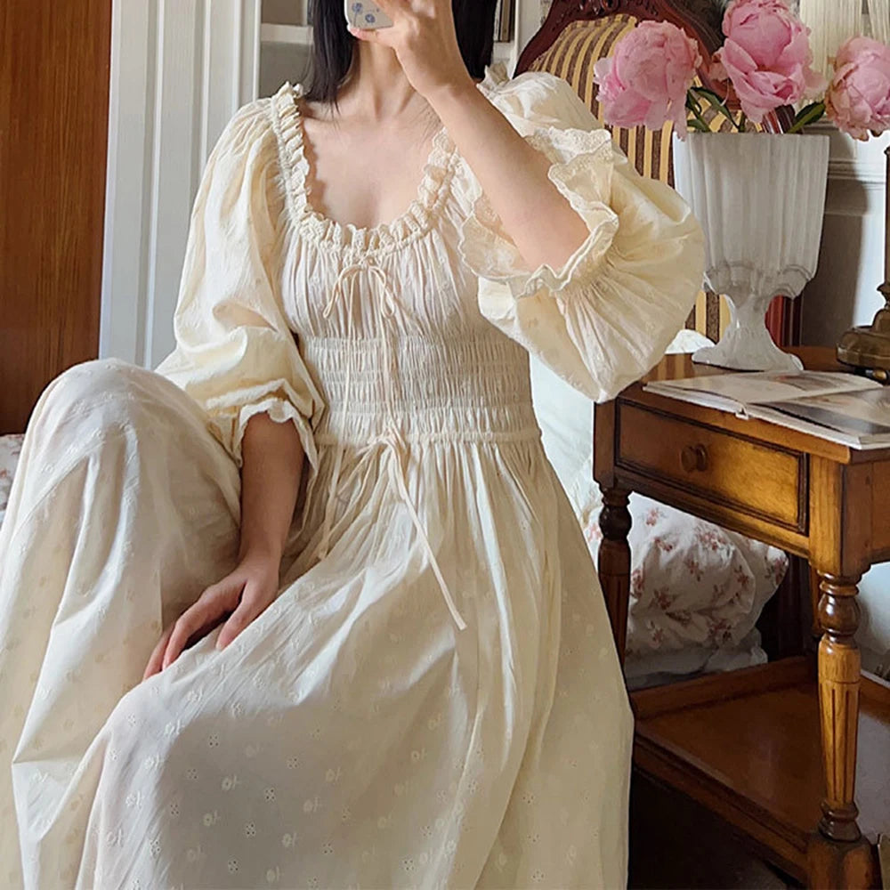 Women 100% Cotton Nightdress Embroidery French Beautiful Sleepwear Sweet Palace Retro Princess Vintage Nightgown Morning Robe
