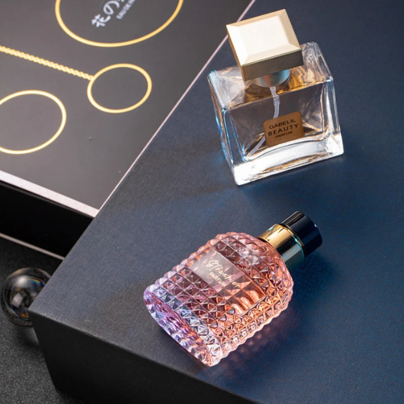 Women’s Perfume Gift Set of 4 Elegant Floral and Woody Long Lasting Fragrances Total 105g Perfect Gift for Daily Use or Travel