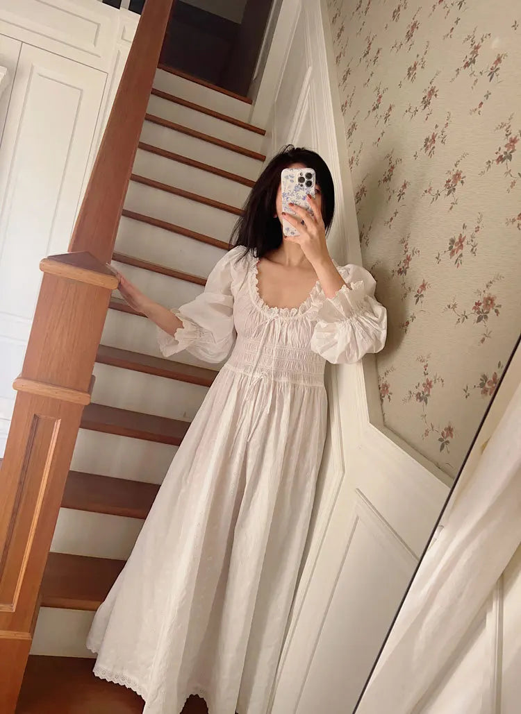 Women 100% Cotton Nightdress Embroidery French Beautiful Sleepwear Sweet Palace Retro Princess Vintage Nightgown Morning Robe