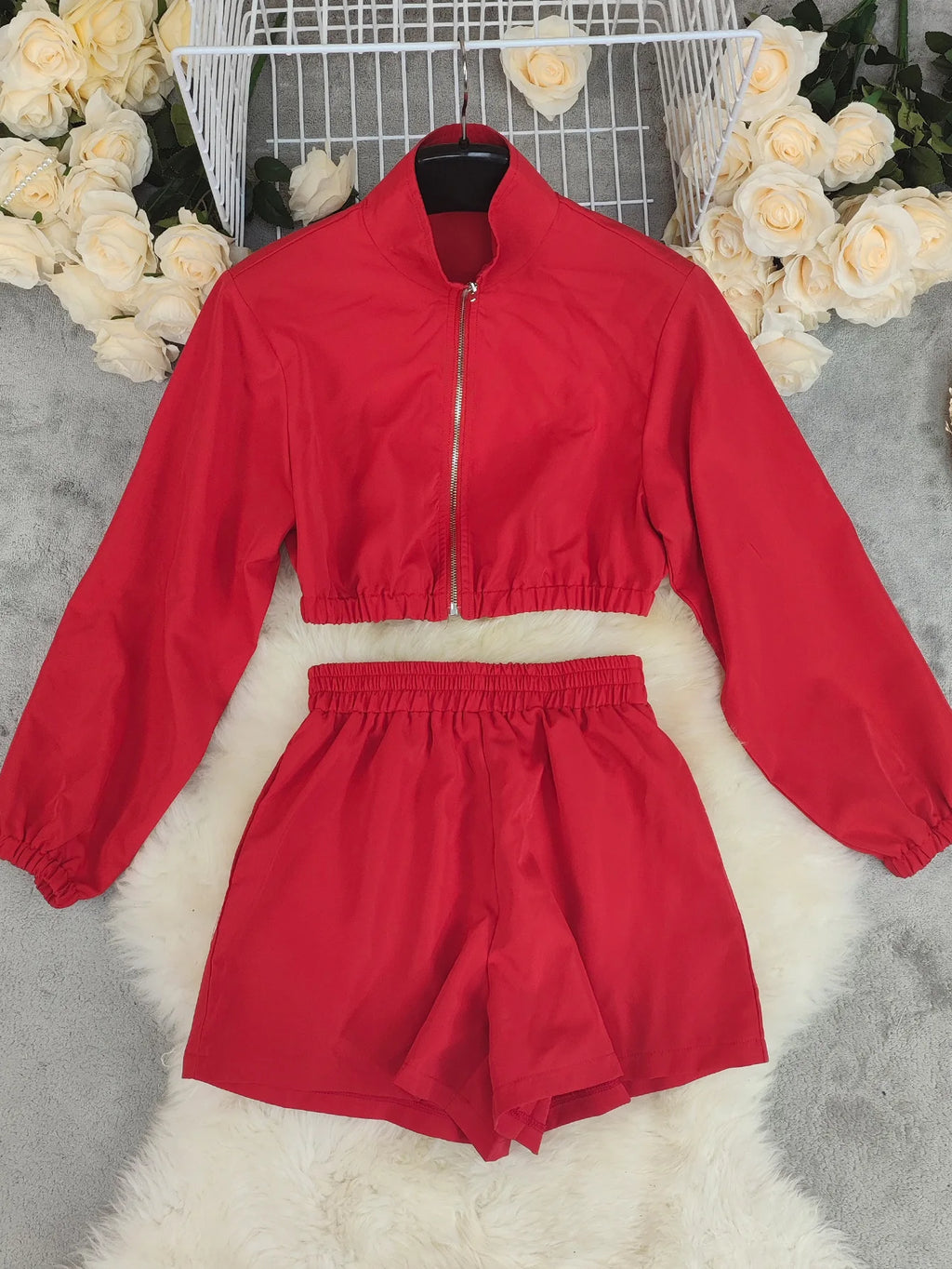 Women's Red 2 Piece Set Zip Up Long Sleeve Crop Top and High Waist Shorts Casual Summer Outfit Matching Set Streetwear Fashion