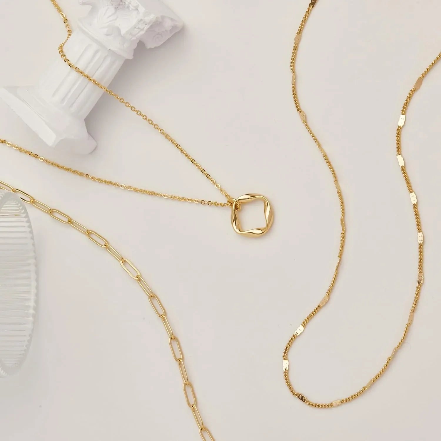 Layered 14k Gold Plated Necklaces for Women Stackable Silver Plated Circle Paperclip Chain Pendant Choker Necklace Set For Woman