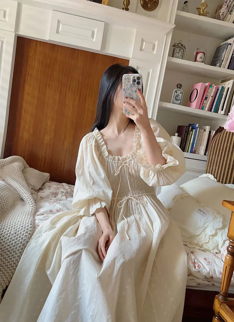 Women 100% Cotton Nightdress Embroidery French Beautiful Sleepwear Sweet Palace Retro Princess Vintage Nightgown Morning Robe