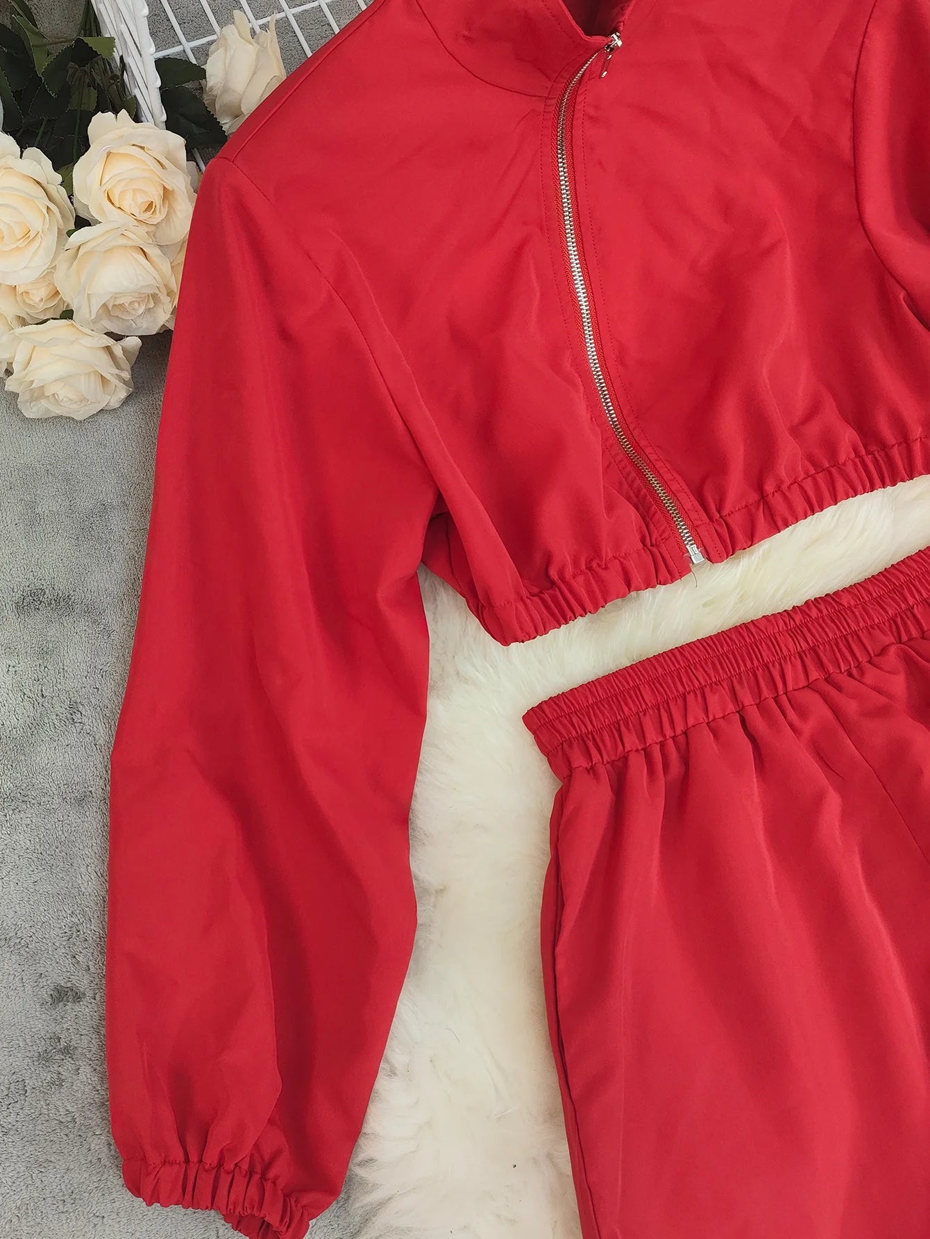 Women's Red 2 Piece Set Zip Up Long Sleeve Crop Top and High Waist Shorts Casual Summer Outfit Matching Set Streetwear Fashion