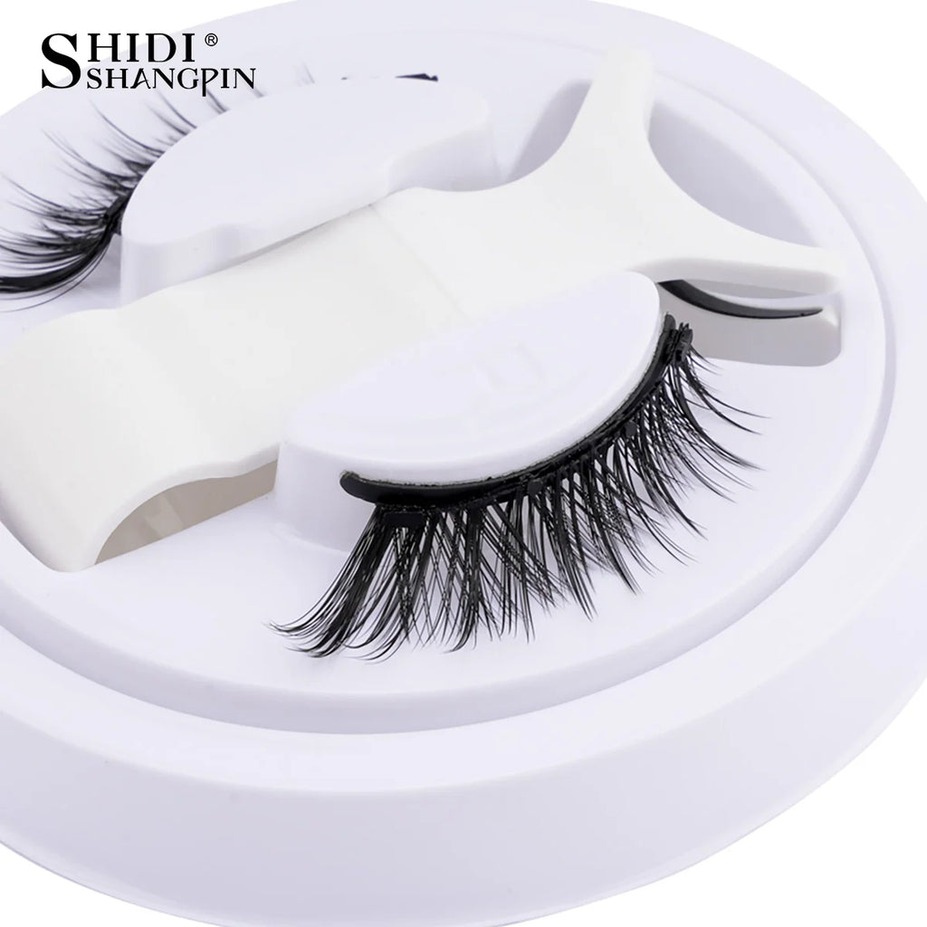 1 Pair Magnetic Lashes For Eye With Winged Ends Soft Reusable Magnetic Eyelashes Natural Look 3D False Lashes Makeup With Tool
