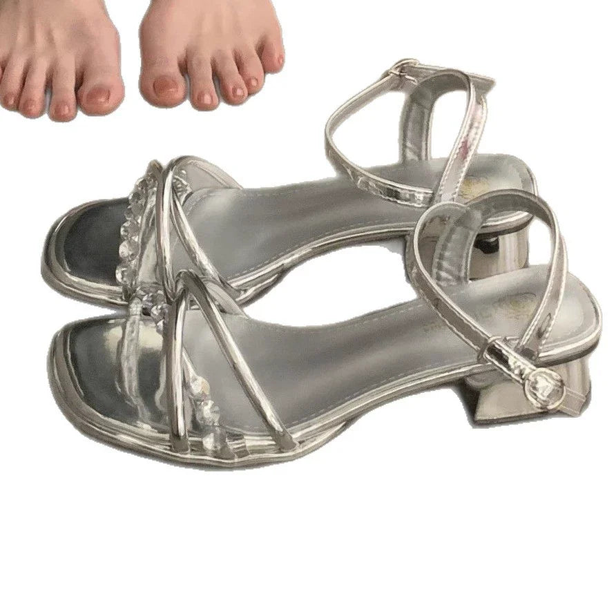 Women's versatile summer European style strappy sandals, comfortable fashion silver soft sole new chunky heel high heels