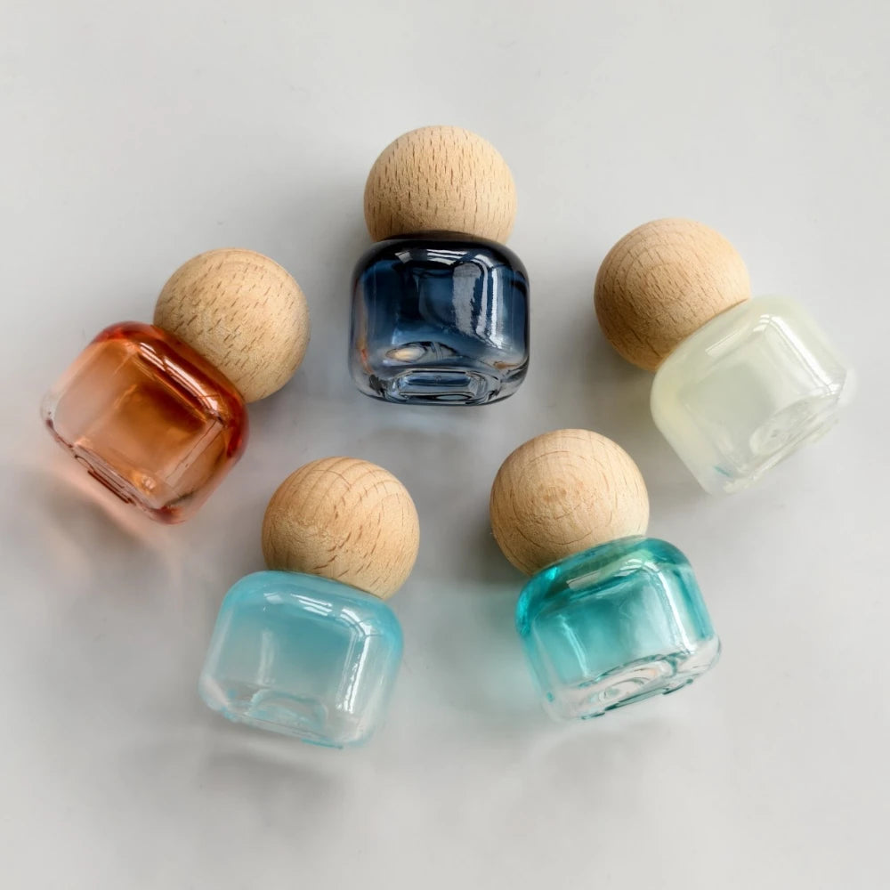 Essential Oil Glass Bottle Reusable Refillable Liquid Container Travel Size Roller Bottle Colorful Perfume Roller Ball Bottle