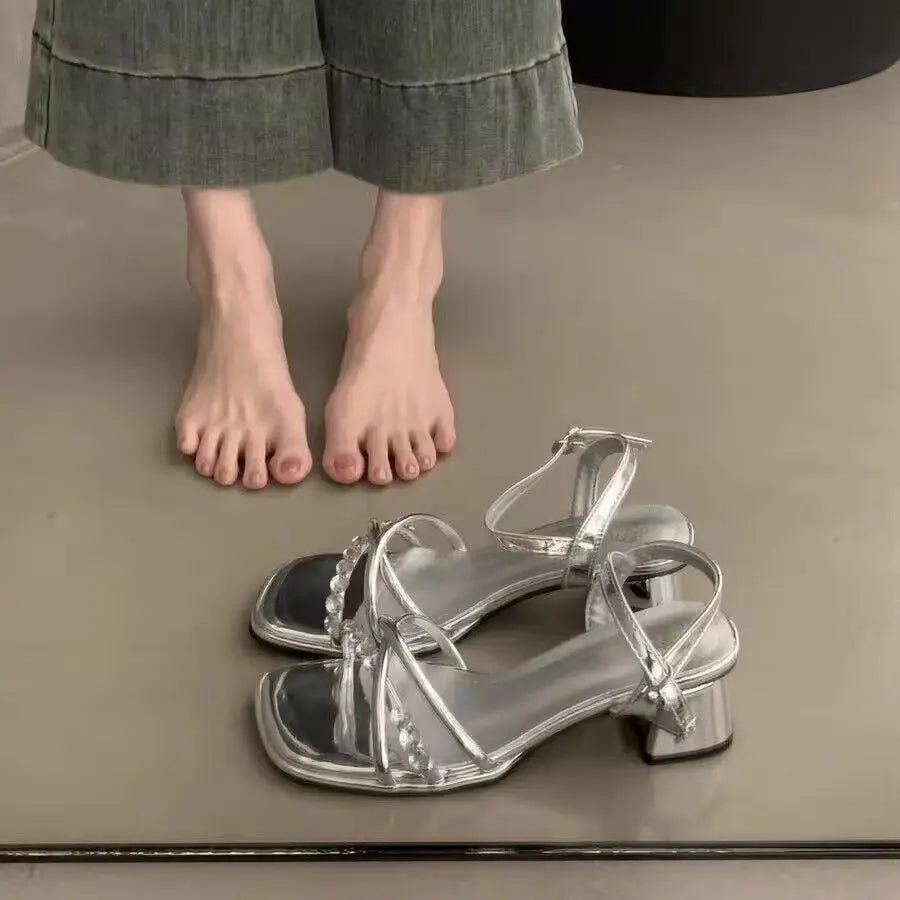 Women's versatile summer European style strappy sandals, comfortable fashion silver soft sole new chunky heel high heels