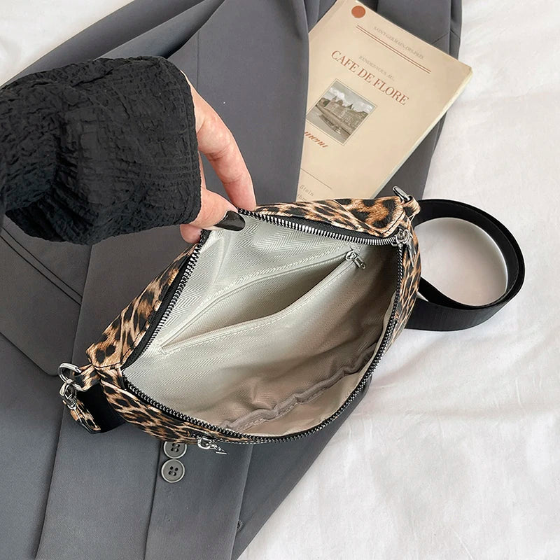 Fashion Simple Waist Bag Woman Chest Pack phone Purse Leather Fanny Pack Luxury Belt Bag 2026 New Ladies Shoulder Crossbody Bags