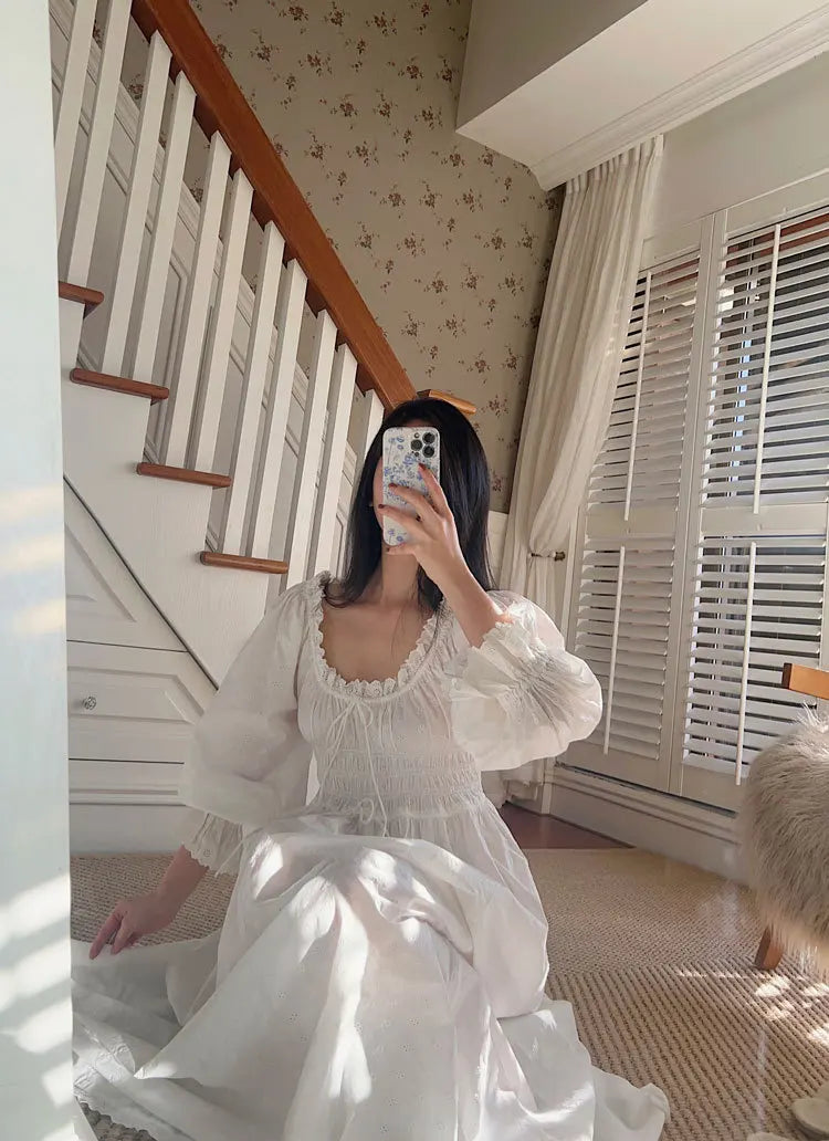Women 100% Cotton Nightdress Embroidery French Beautiful Sleepwear Sweet Palace Retro Princess Vintage Nightgown Morning Robe