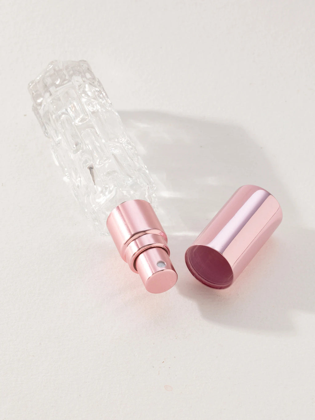 4pcs 10ml Mini Perfume Spray Bottles Portable Travel Liquid Perfume Containe Atomizer Deliver Travel Refillable Bottles