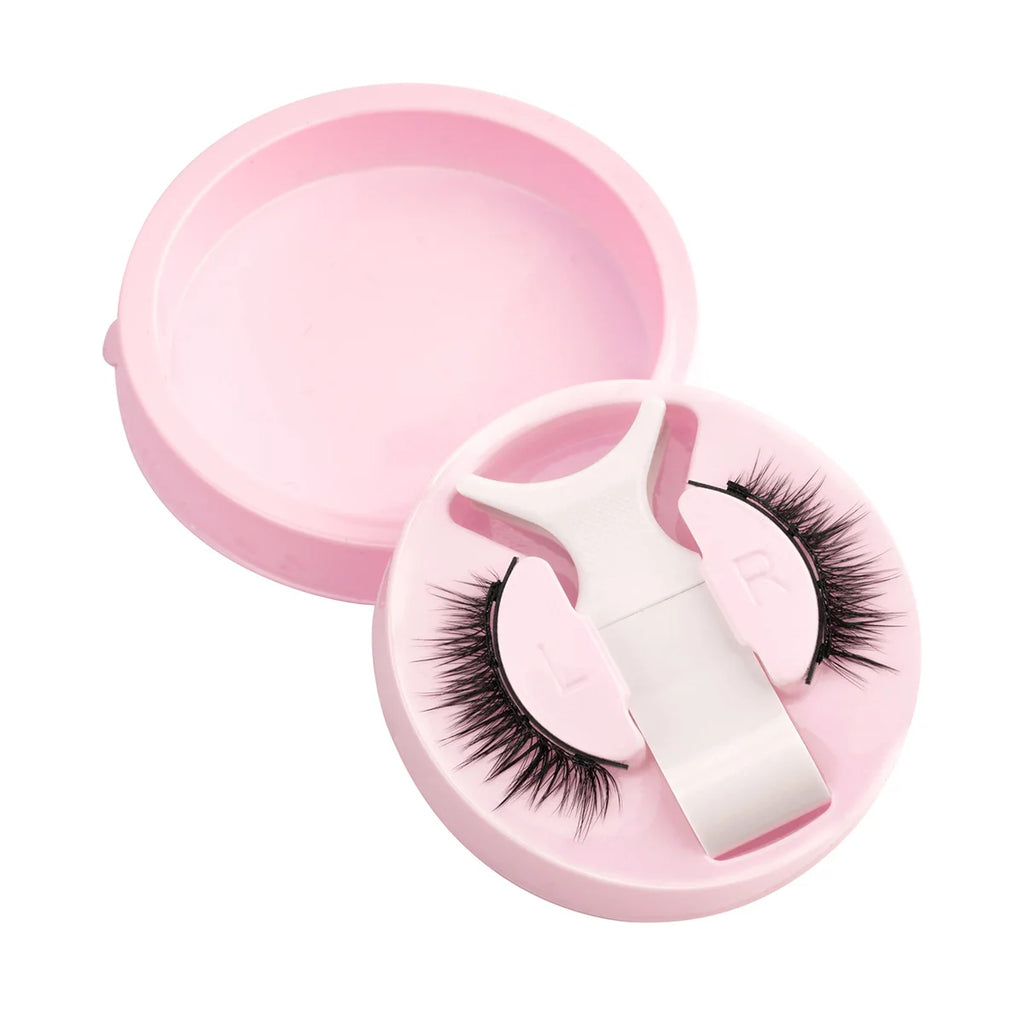 1 Pair Magnetic Lashes For Eye With Winged Ends Soft Reusable Magnetic Eyelashes Natural Look 3D False Lashes Makeup With Tool