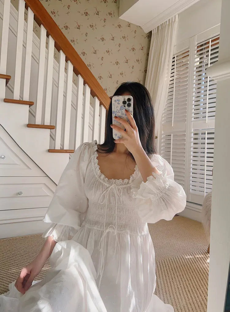Women 100% Cotton Nightdress Embroidery French Beautiful Sleepwear Sweet Palace Retro Princess Vintage Nightgown Morning Robe