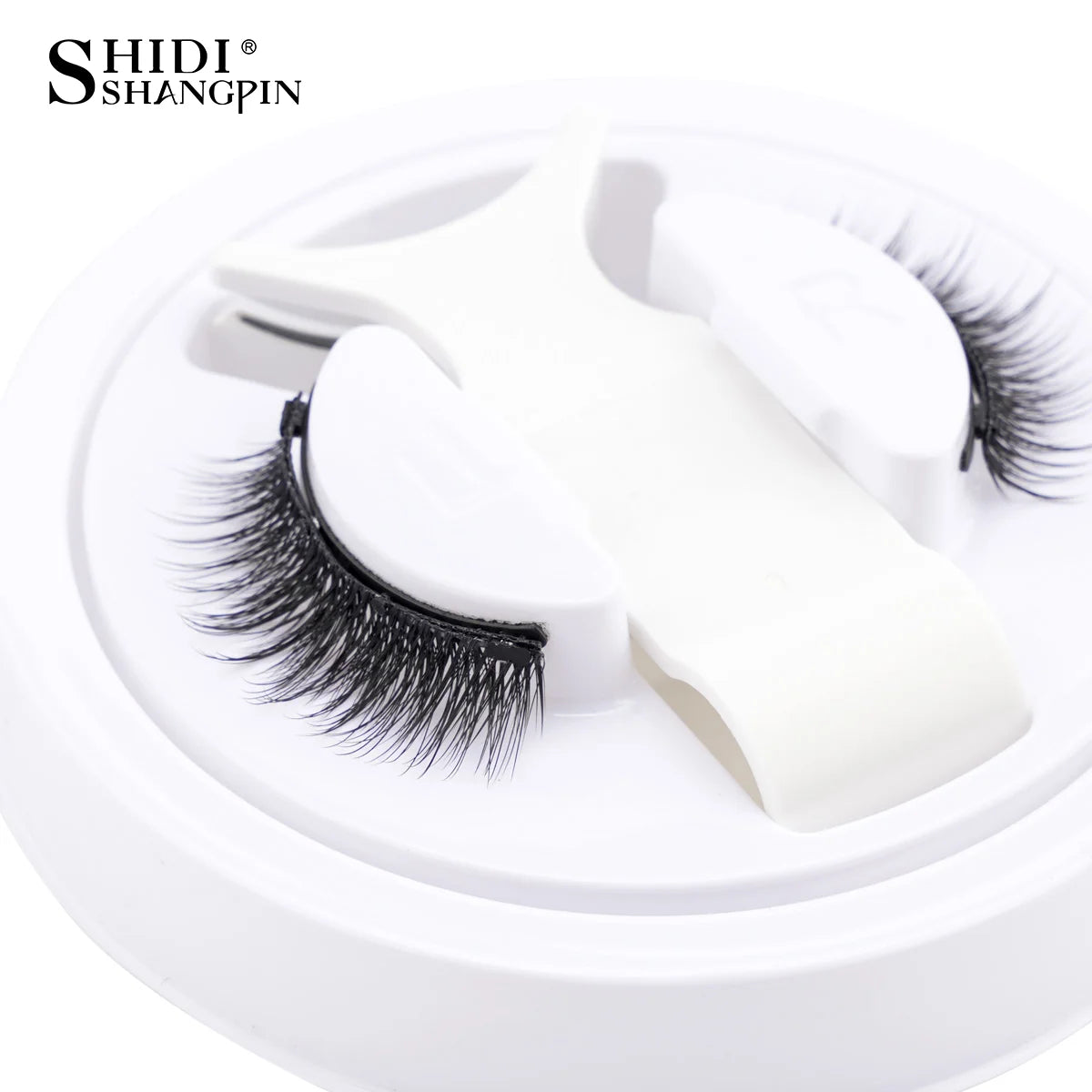 1 Pair Magnetic Lashes For Eye With Winged Ends Soft Reusable Magnetic Eyelashes Natural Look 3D False Lashes Makeup With Tool