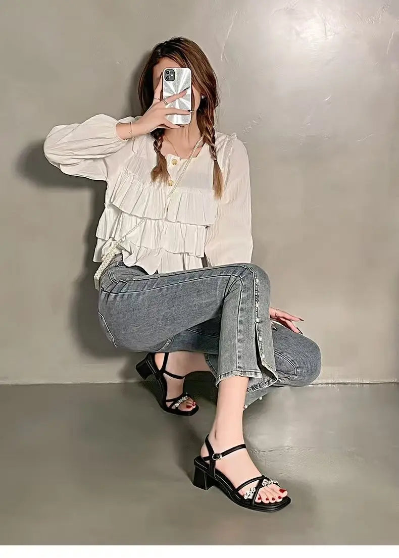 Women's versatile summer European style strappy sandals, comfortable fashion silver soft sole new chunky heel high heels