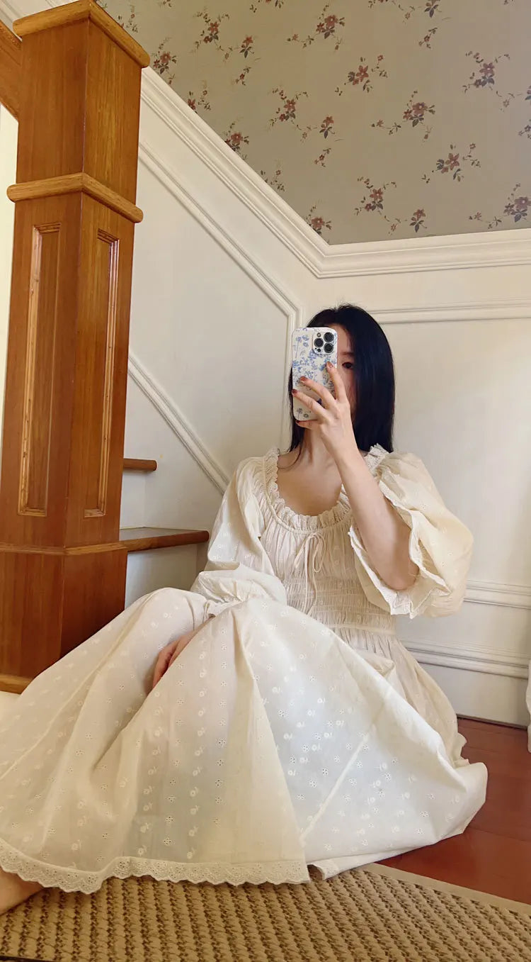 Women 100% Cotton Nightdress Embroidery French Beautiful Sleepwear Sweet Palace Retro Princess Vintage Nightgown Morning Robe