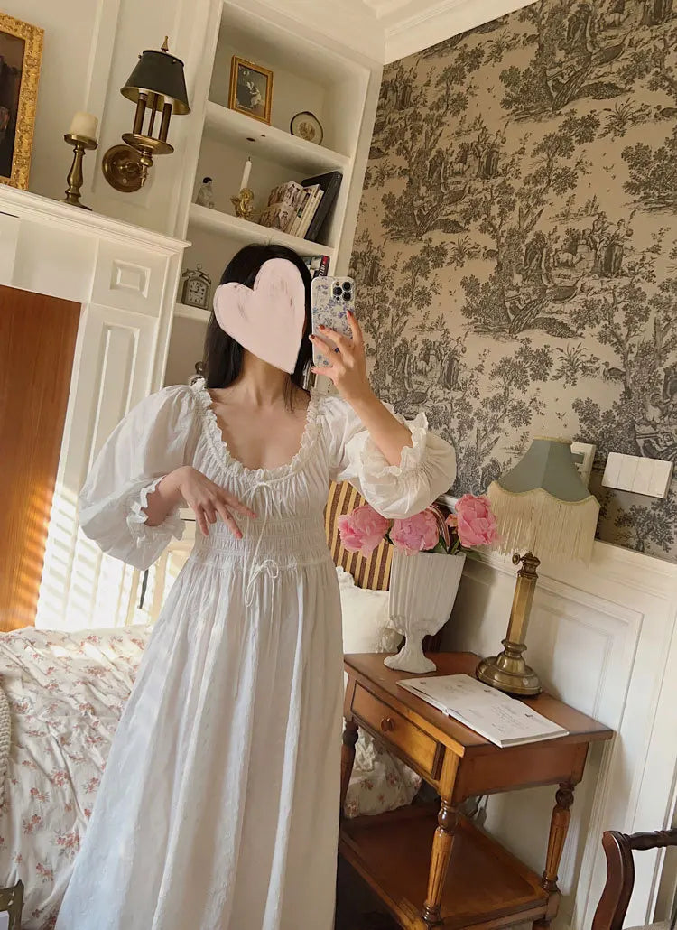 Women 100% Cotton Nightdress Embroidery French Beautiful Sleepwear Sweet Palace Retro Princess Vintage Nightgown Morning Robe